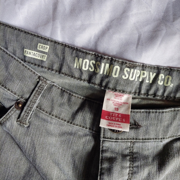 Mossimo Supply Crop Pantacourt Jeans - Picture 5 of 5